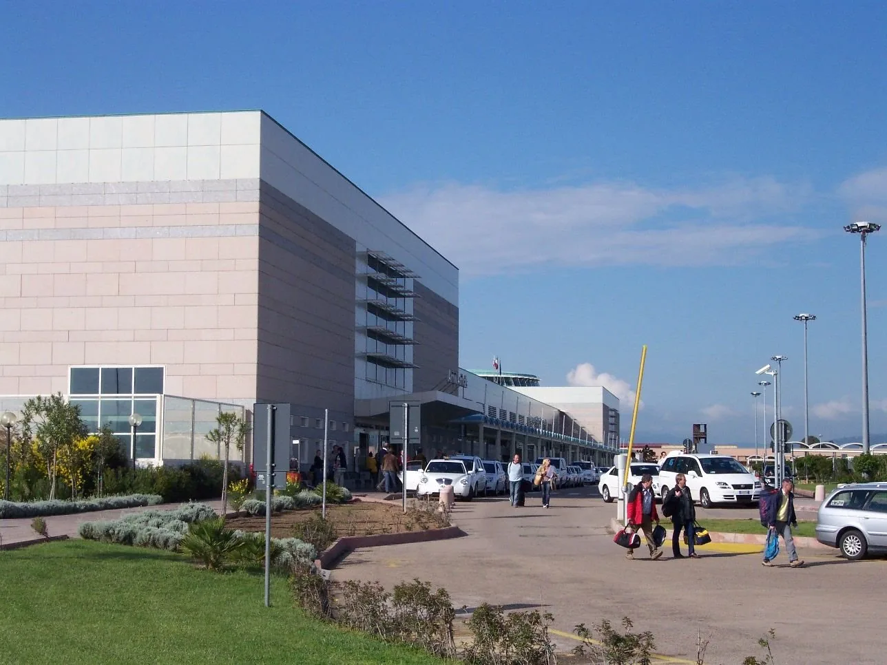 Il terminal dell'aeroporto di Olbia Costa Smeralda